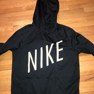 Women’s black Nike sweatshirt. Size large